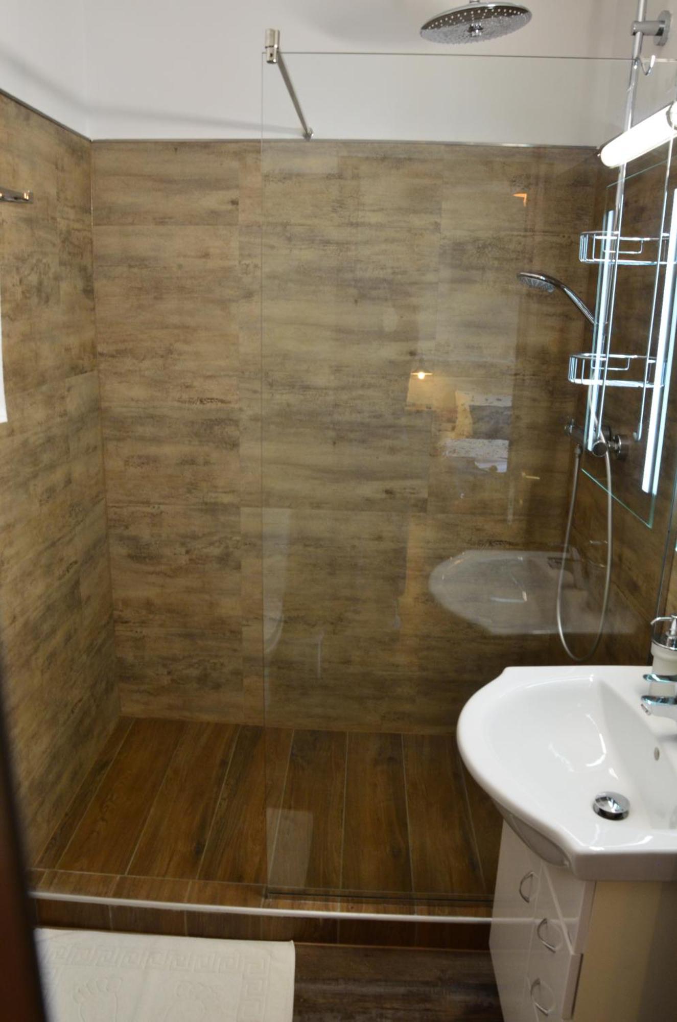 Kerekerdo Vendeghaz Hotel Kisszekely ภายนอก รูปภาพ