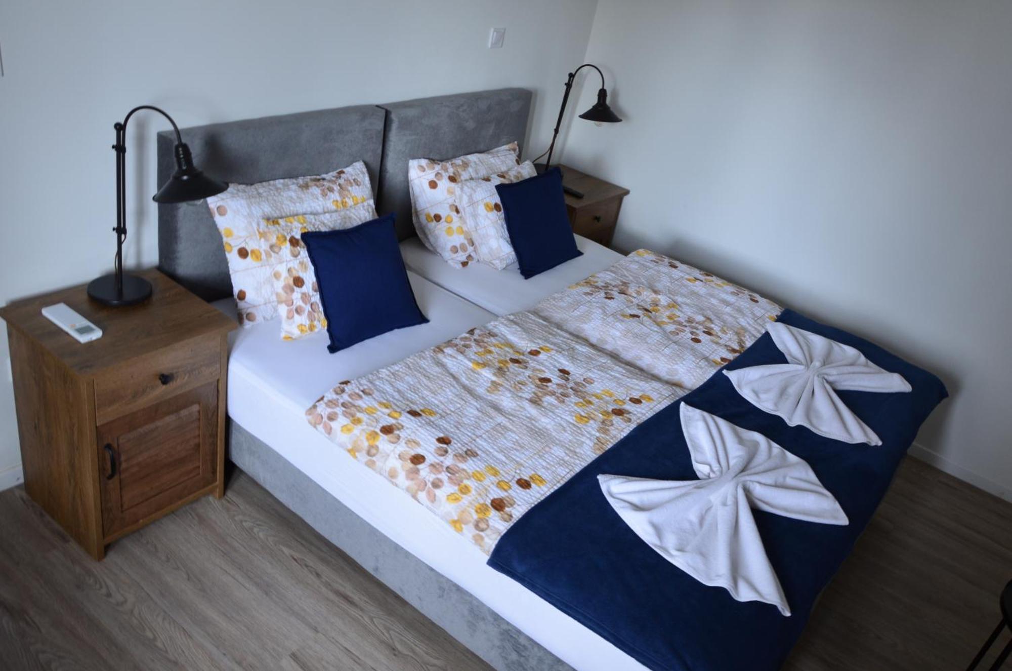 Kerekerdo Vendeghaz Hotel Kisszekely ภายนอก รูปภาพ